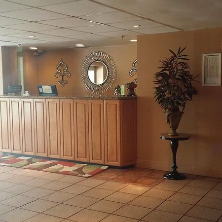 Seaspray Inn Beach Resort Palm Beach Shores Εξωτερικό φωτογραφία
