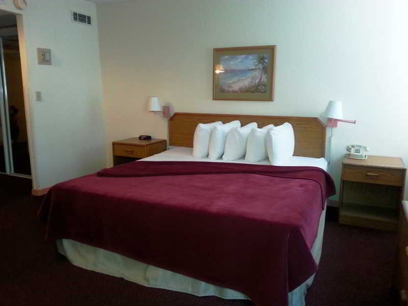 Seaspray Inn Beach Resort Palm Beach Shores Εξωτερικό φωτογραφία