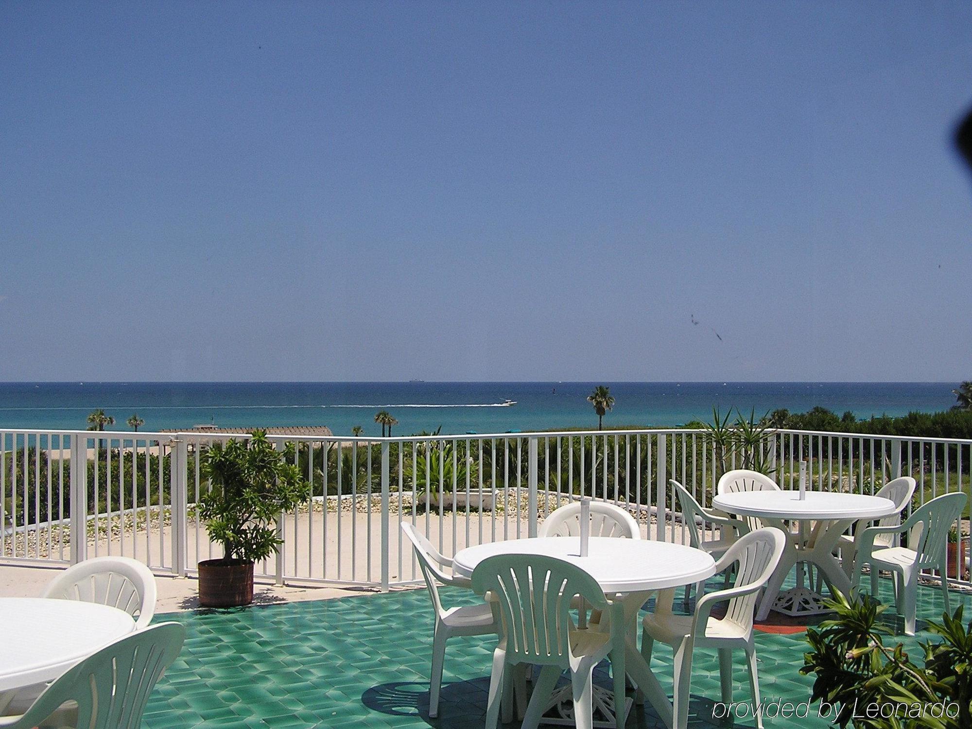 Seaspray Inn Beach Resort Palm Beach Shores Εστιατόριο φωτογραφία
