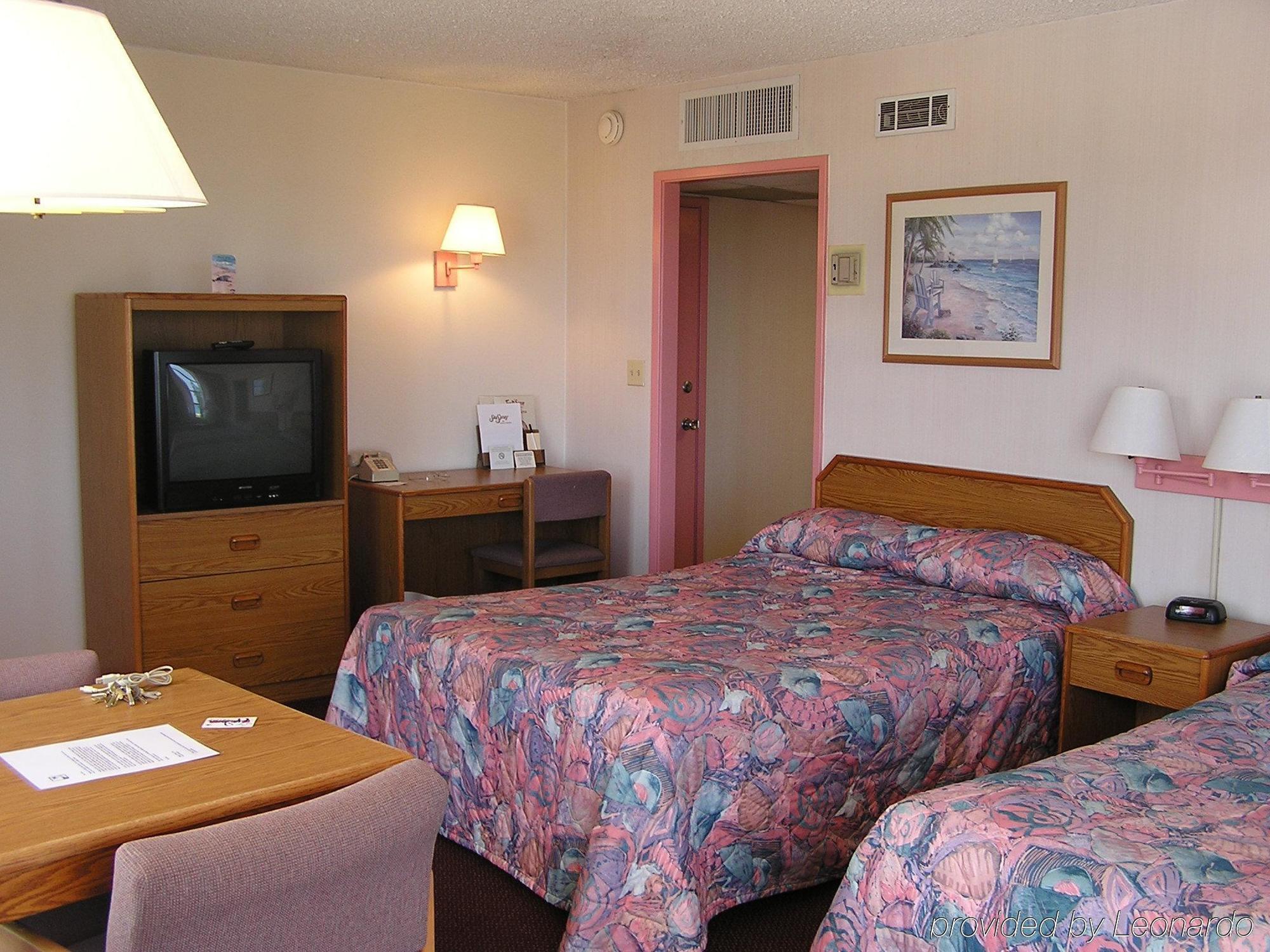 Seaspray Inn Beach Resort Palm Beach Shores Δωμάτιο φωτογραφία