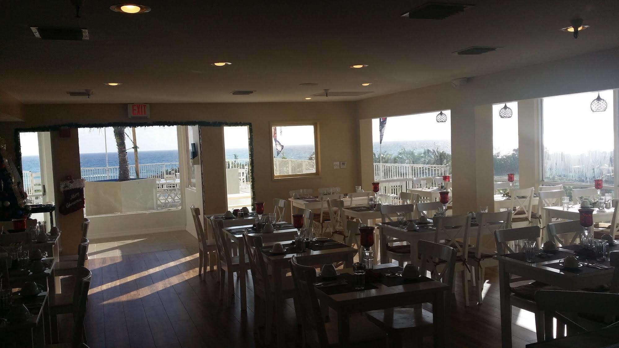 Seaspray Inn Beach Resort Palm Beach Shores Εξωτερικό φωτογραφία