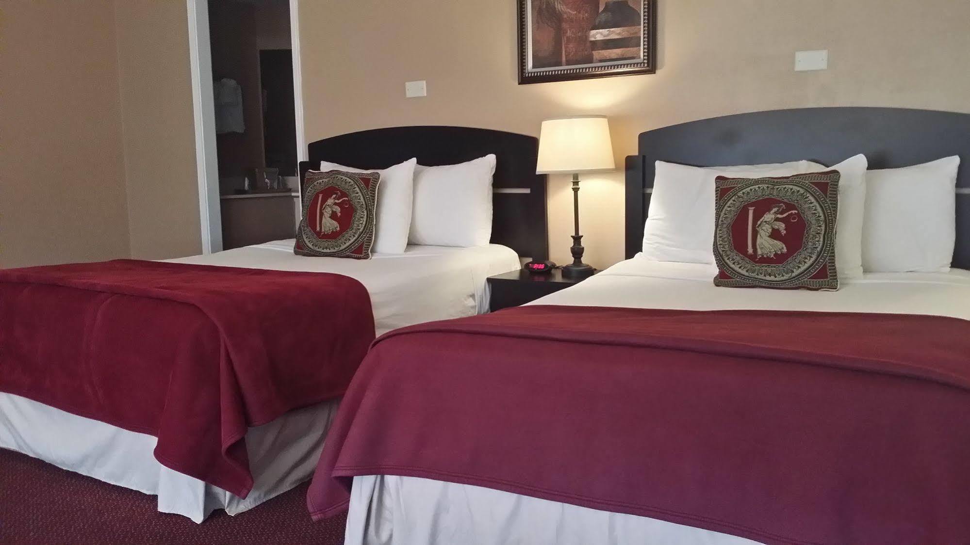Seaspray Inn Beach Resort Palm Beach Shores Εξωτερικό φωτογραφία